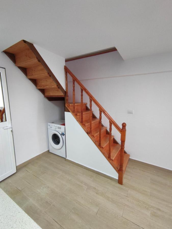 Rose Apartment Саранда Екстер'єр фото