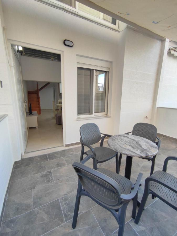 Rose Apartment Саранда Екстер'єр фото